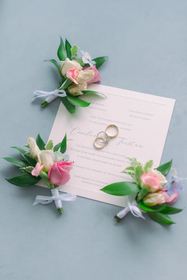 Boutonnière de mariage en Normandie