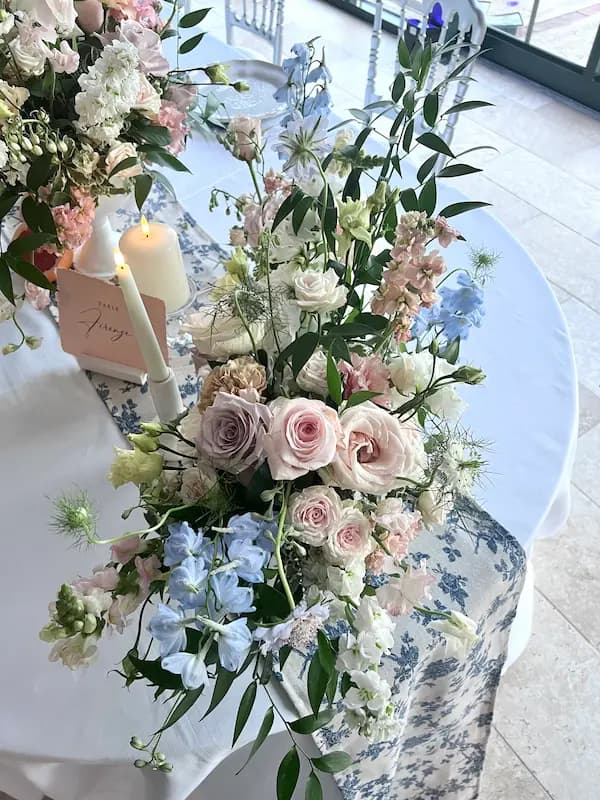 Centre de table pour mariage italien au Château de Tilly
